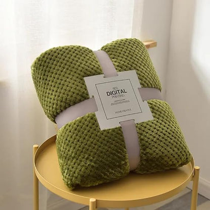 Super Soft Light Weight Double Bed King Size Double Bed Blanket (200 x 230 cm, 78 x 90 Inches)