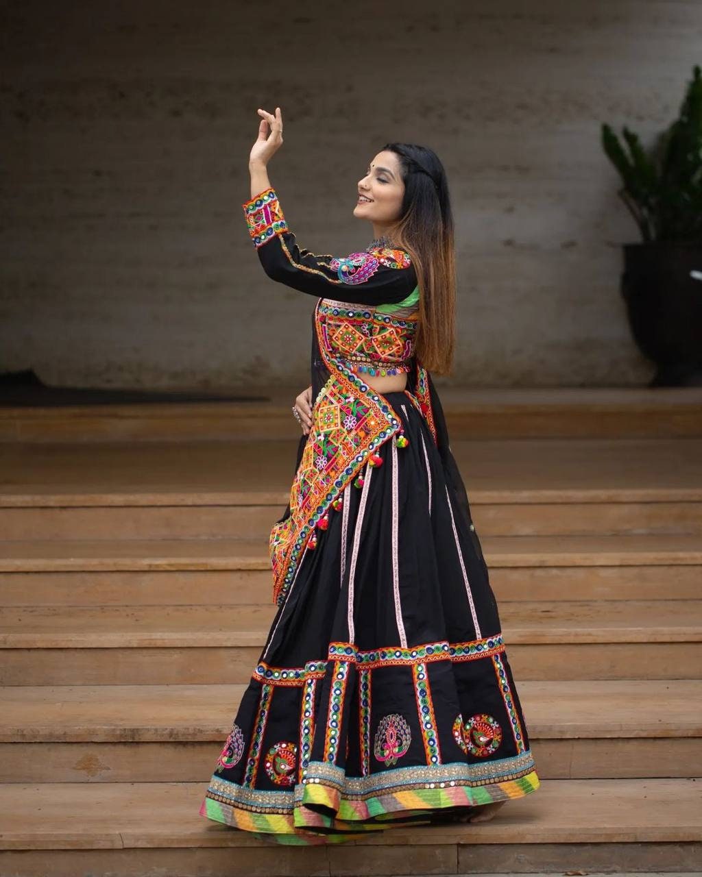 Indian wedding wear Special lehenga choli for women latest designer Wedding Garba party wear lengha choli