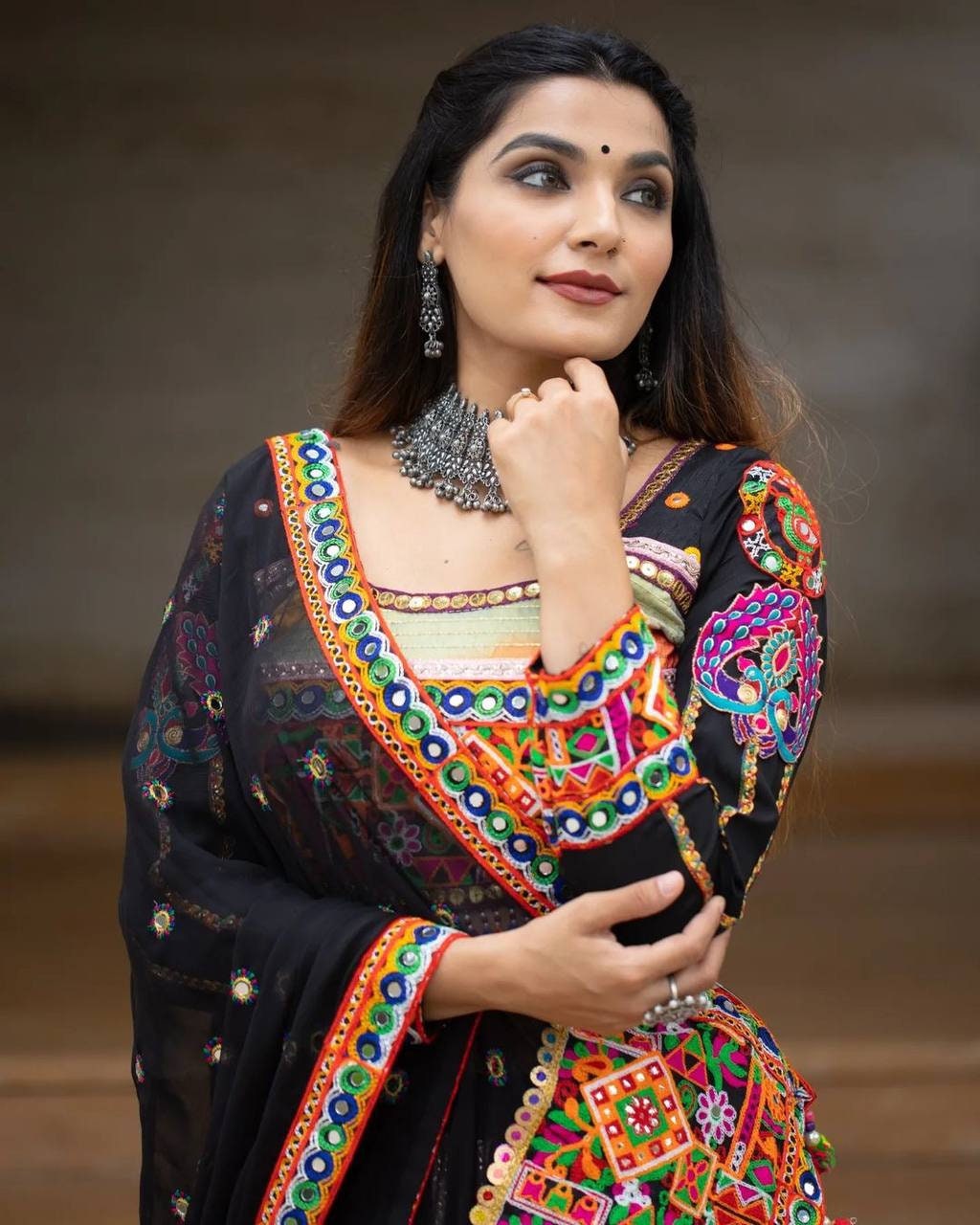 Indian wedding wear Special lehenga choli for women latest designer Wedding Garba party wear lengha choli
